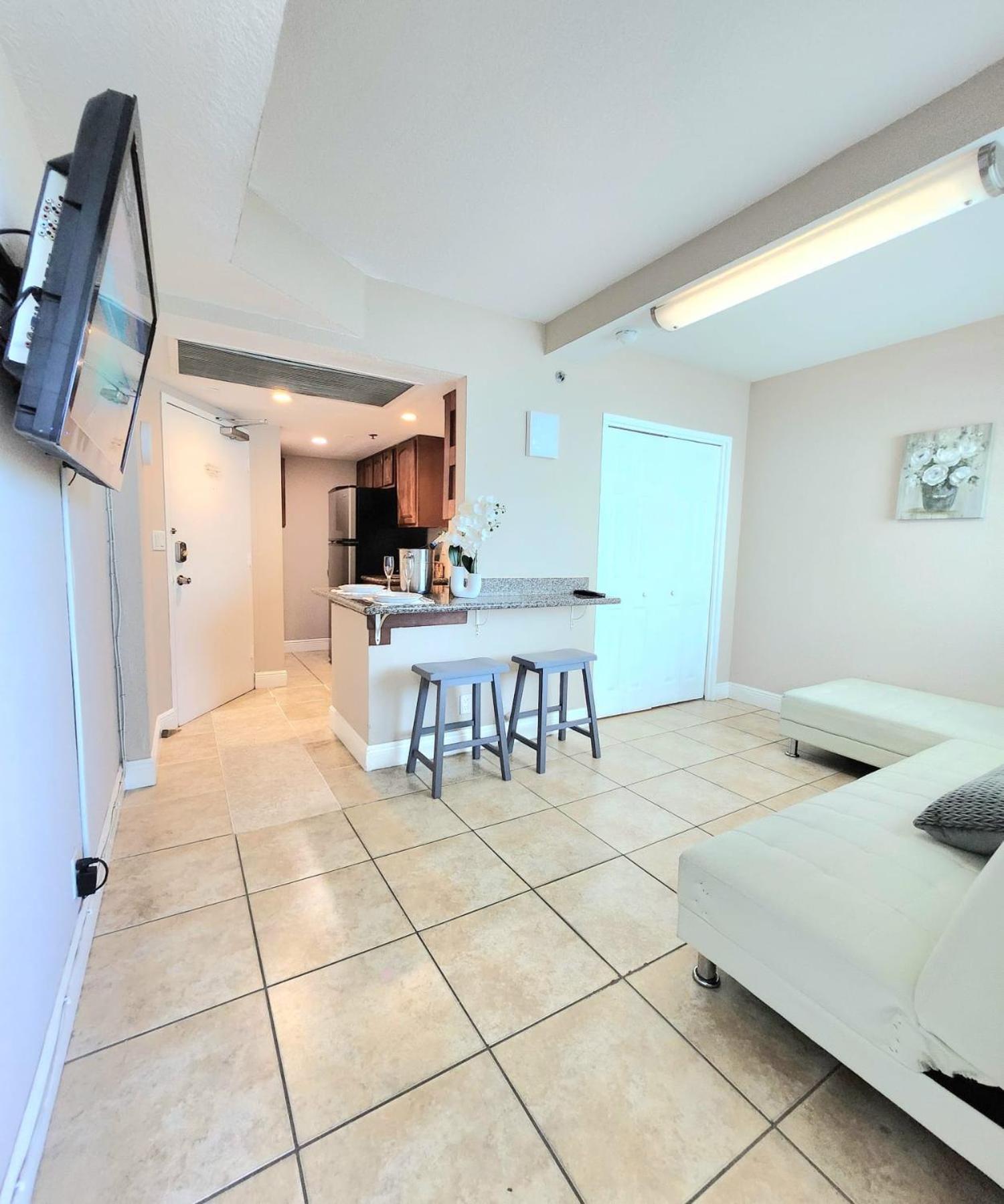 Beachfront Property Pool Gym Tennis Miami Beach! Eksteriør billede