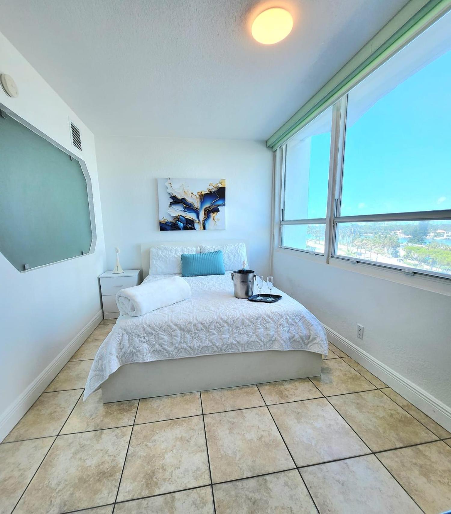 Beachfront Property Pool Gym Tennis Miami Beach! Eksteriør billede